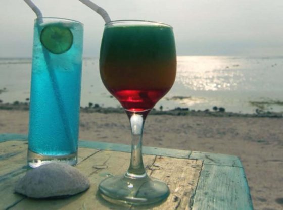 Dwa napoje na lato na plaży